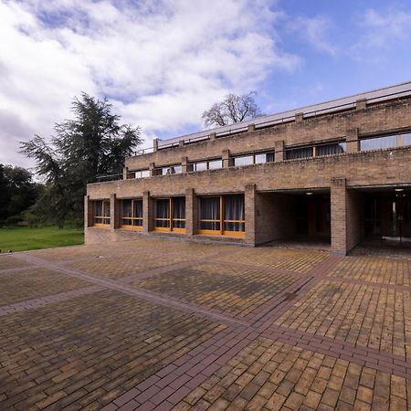 Harvey Court Gonville And Caius College 캠브리지 외부 사진